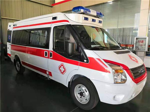 岳池县福特V362救护车